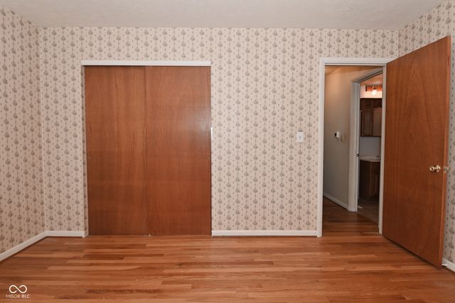 618 S Kiel Avenue, Indianapolis, IN 46241