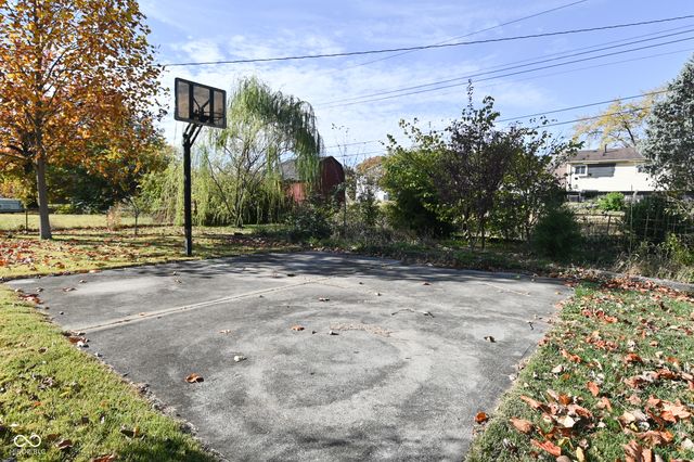 618 S Kiel Avenue, Indianapolis, IN 46241