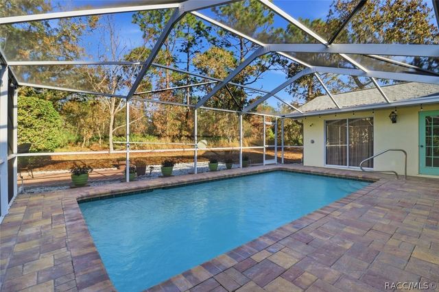 3 Ipomoea Court, Homosassa, FL 34446