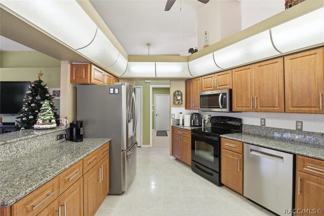 3 Ipomoea Court, Homosassa, FL 34446