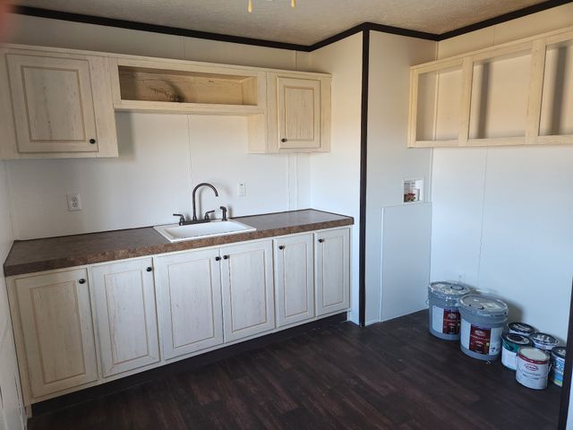 30 Orton Rd, Lawrenceburg, TN 38464