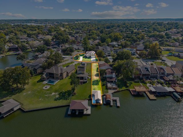 763 & 806 Lake View Drive, Montgomery, TX 77356