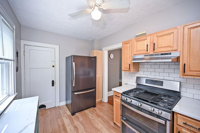 5830 Woodmont Avenue, Cincinnati, OH 45213