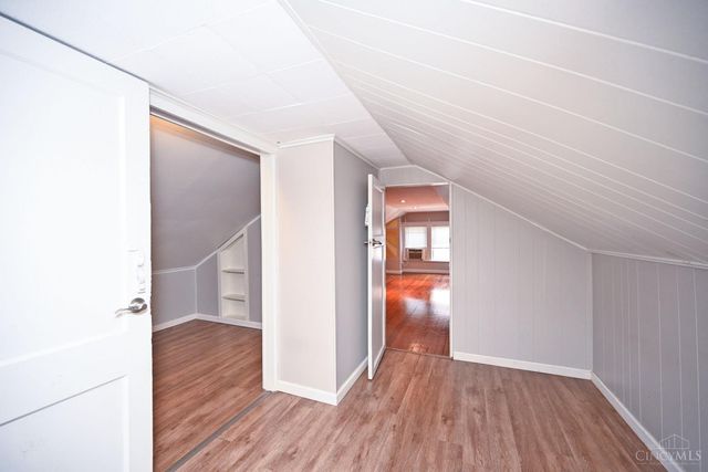 5830 Woodmont Avenue, Cincinnati, OH 45213