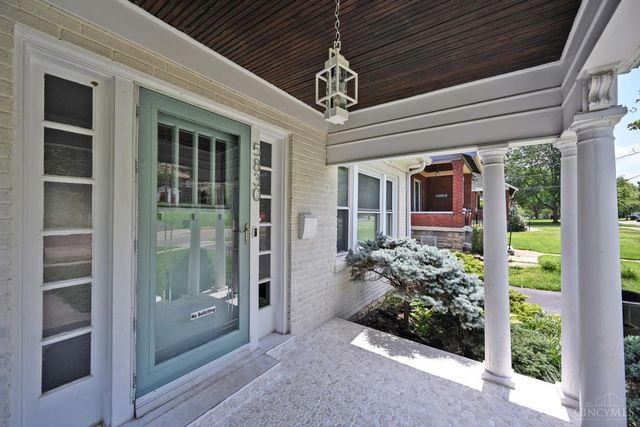 5830 Woodmont Avenue, Cincinnati, OH 45213