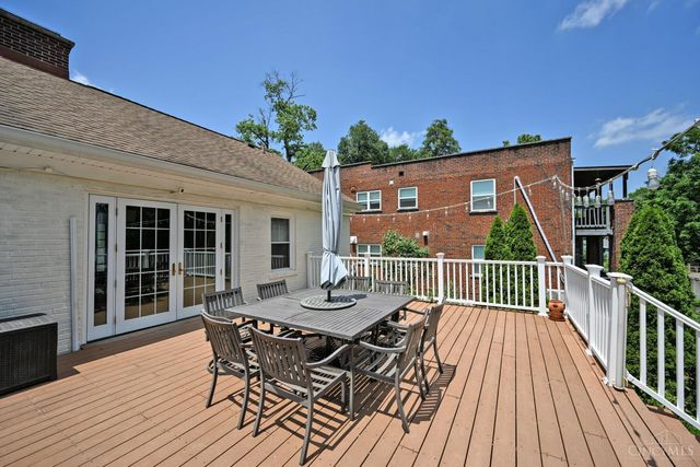 5830 Woodmont Avenue, Cincinnati, OH 45213