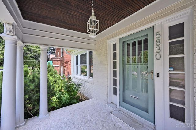 5830 Woodmont Avenue, Cincinnati, OH 45213