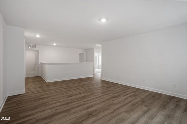 243 Augusta Pond Way 163, Raleigh, NC 27603