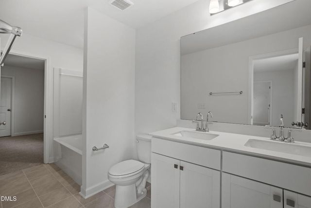 243 Augusta Pond Way 163, Raleigh, NC 27603