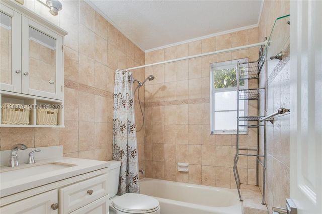 1632 NW 6th Ave, Fort Lauderdale, FL 33311