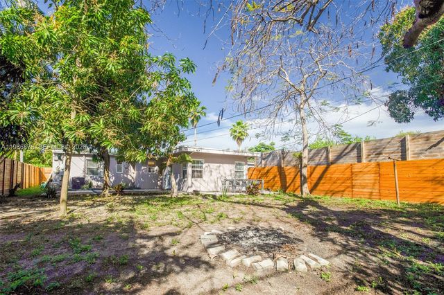 1632 NW 6th Ave, Fort Lauderdale, FL 33311