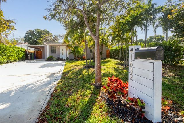 1632 NW 6th Ave, Fort Lauderdale, FL 33311
