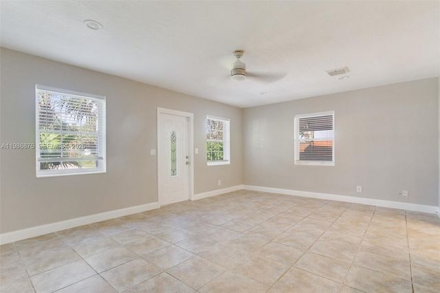 1632 NW 6th Ave, Fort Lauderdale, FL 33311