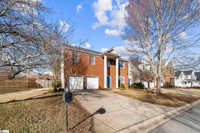 22 Stonewater Drive, Simpsonville, SC 29680
