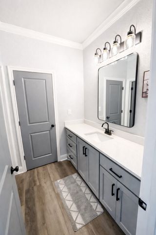 224 Fox Run Lane, Robinson, TX 76706