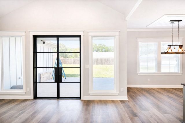 224 Fox Run Lane, Robinson, TX 76706