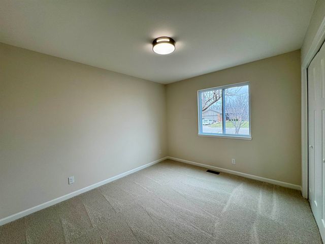 10403 W 35th St S, Wichita, KS 67215