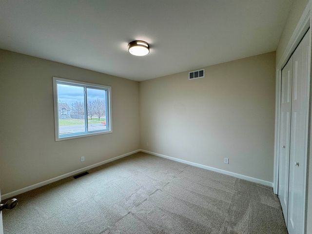 10403 W 35th St S, Wichita, KS 67215