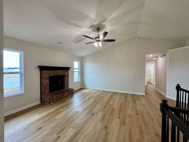 10403 W 35th St S, Wichita, KS 67215