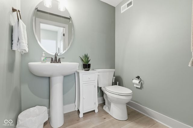 892 Templeton Drive, Carmel, IN 46032
