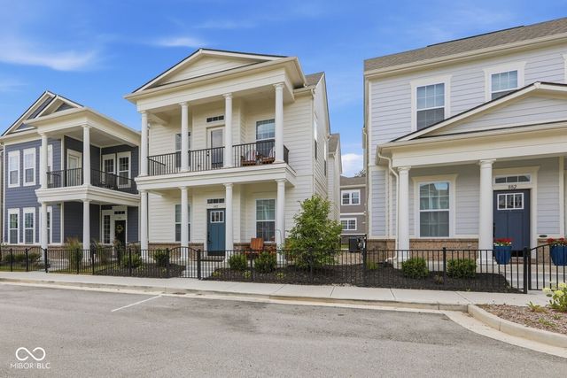 892 Templeton Drive, Carmel, IN 46032
