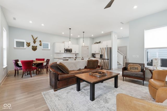892 Templeton Drive, Carmel, IN 46032