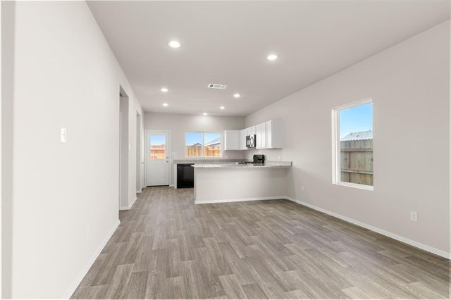 318 Jade ST, Maxwell, TX 78656