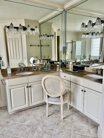 612 Burghley Ln, Franklin, TN 37064