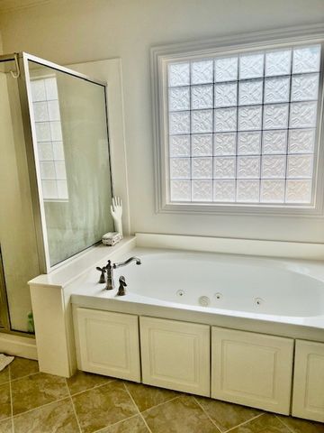 612 Burghley Ln, Franklin, TN 37064