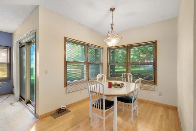 990 Kensington Trail 107, Eagan, MN 55123