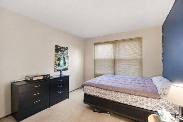 990 Kensington Trail 107, Eagan, MN 55123