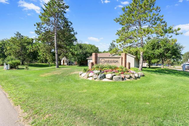 990 Kensington Trail 107, Eagan, MN 55123