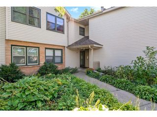 990 Kensington Trail 107, Eagan, MN 55123