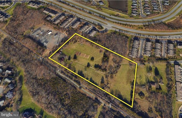 43537 GRAVES LN, Ashburn, VA 20147