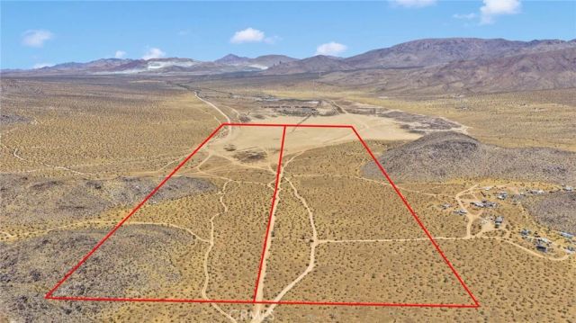 1 Fairview Valley, Apple Valley, CA 92307