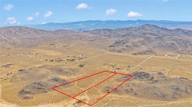 1 Fairview Valley, Apple Valley, CA 92307