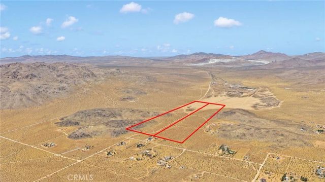 1 Fairview Valley, Apple Valley, CA 92307