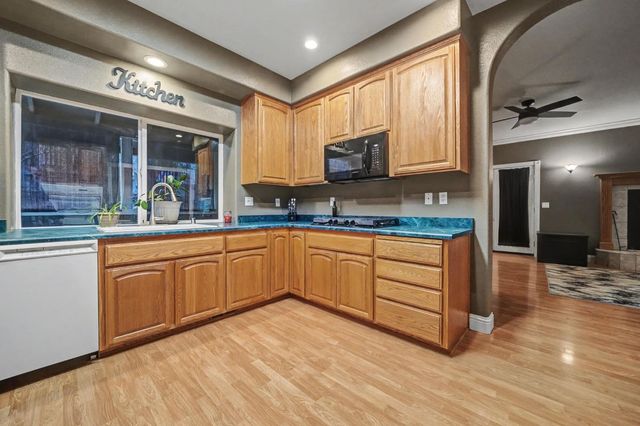 18594 Poplar, Plymouth, CA 95669