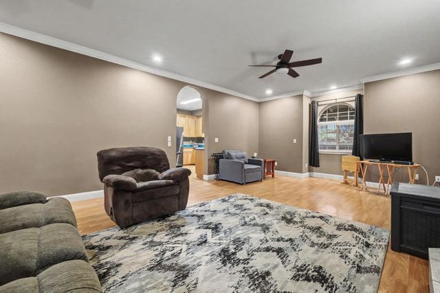 18594 Poplar, Plymouth, CA 95669