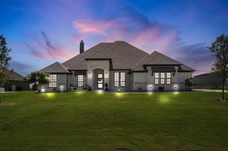 1109 Heritage Drive, Justin, TX 76247