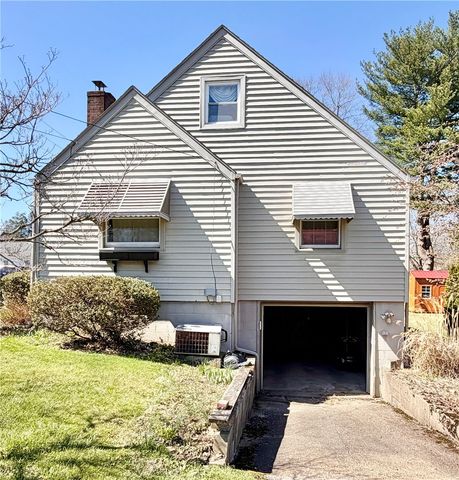 35 Cramer Ave, South Union Twp, PA 15401