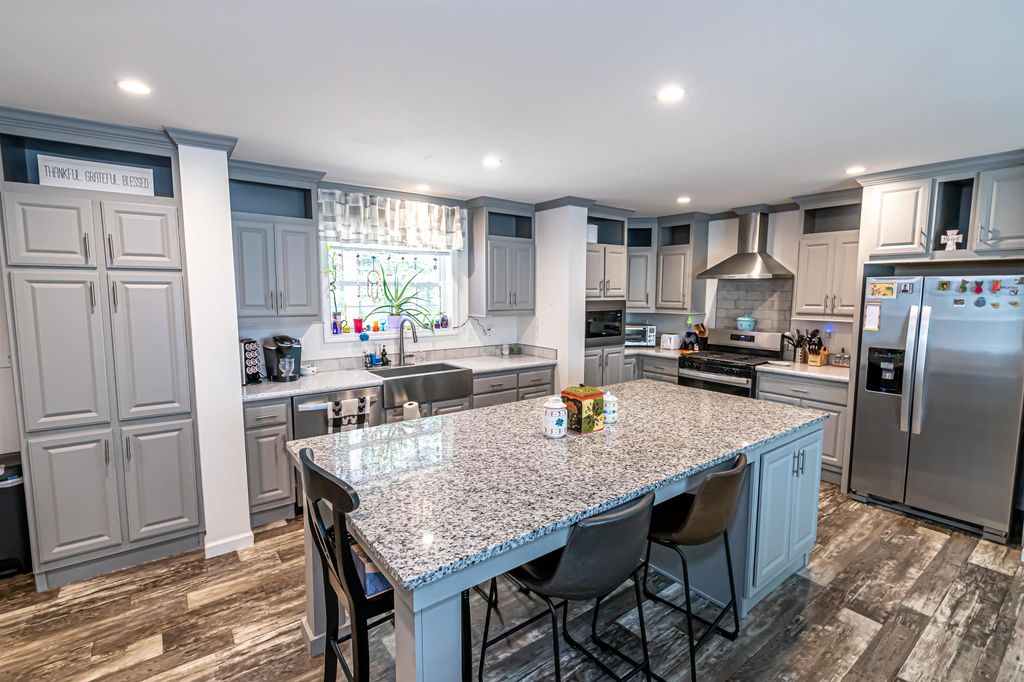 18 Osprey Road, Alton, NH 03809