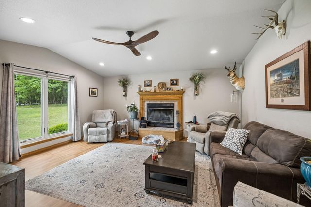 290 Goodstock Road, Crossville, TN 38555
