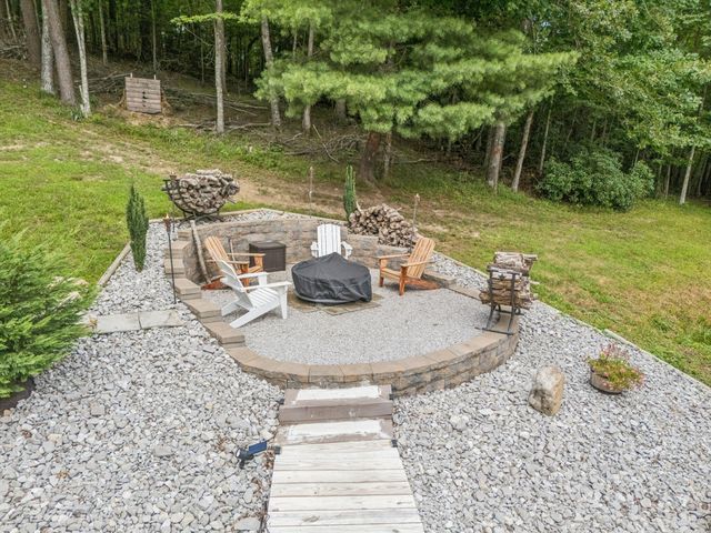 290 Goodstock Road, Crossville, TN 38555