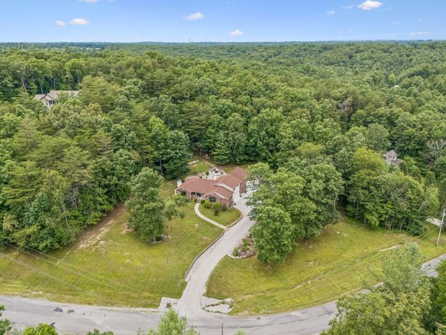 290 Goodstock Road, Crossville, TN 38555