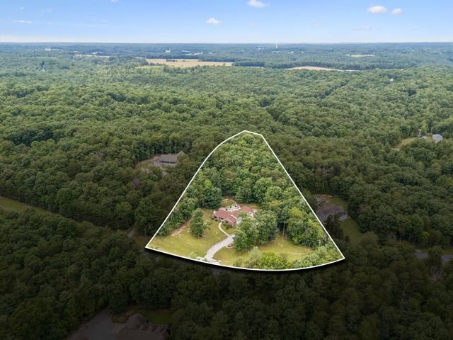 290 Goodstock Road, Crossville, TN 38555