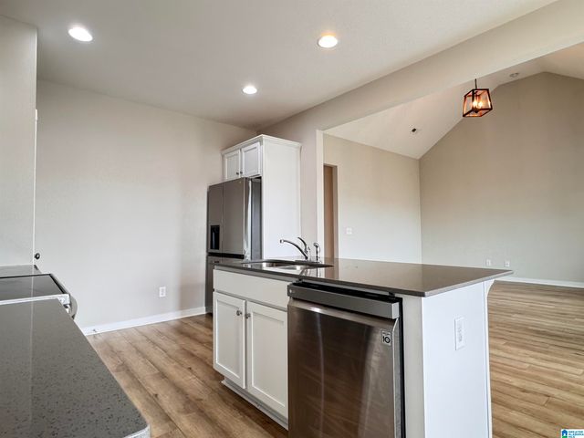 2135 SULLIVAN DRIVE SW, Cullman, AL 35055