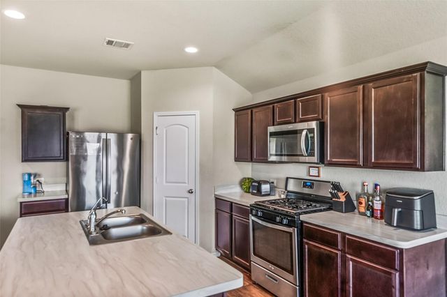 21106 Waze Lewis Drive, New Caney, TX 77357