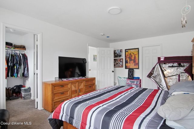 1216 Alder ST, Sandpoint, ID 83864