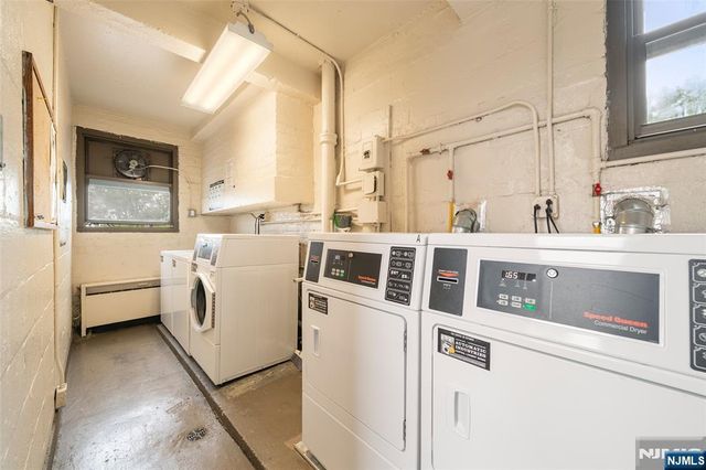 410 Park Place 4B, Fort Lee, NJ 07024